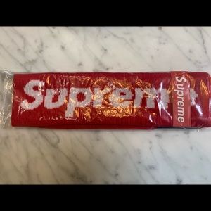 Supreme headband